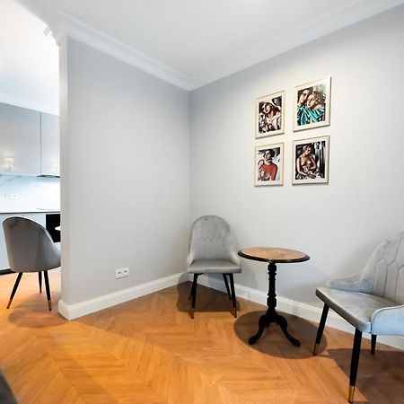 Stara Praga Superior Apartment Warsaw Luaran gambar