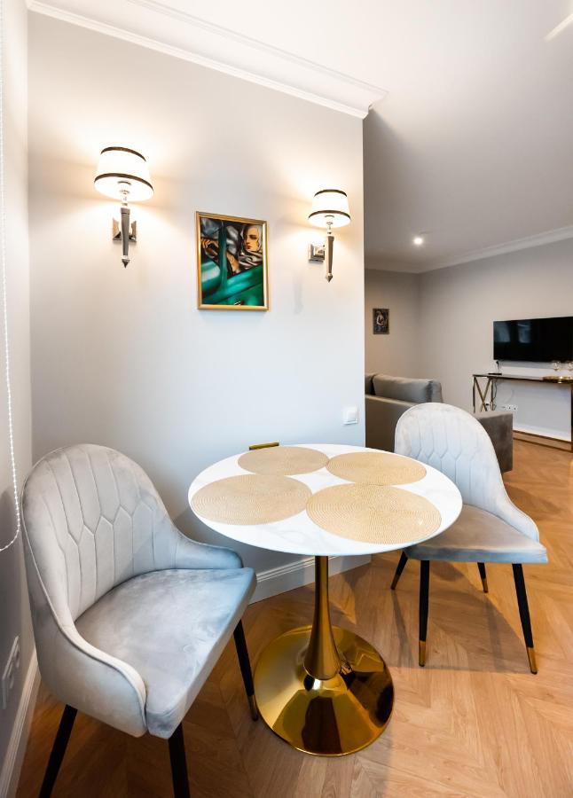 Stara Praga Superior Apartment Warsaw Luaran gambar
