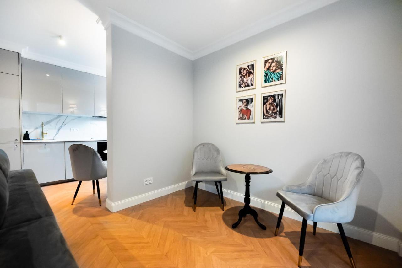 Stara Praga Superior Apartment Warsaw Luaran gambar