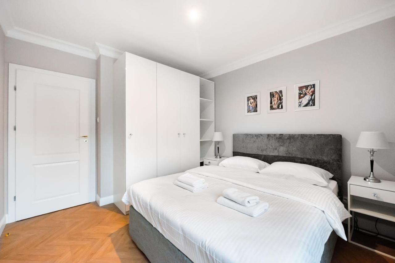 Stara Praga Superior Apartment Warsaw Luaran gambar