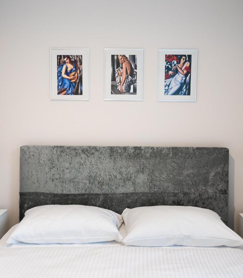 Stara Praga Superior Apartment Warsaw Luaran gambar